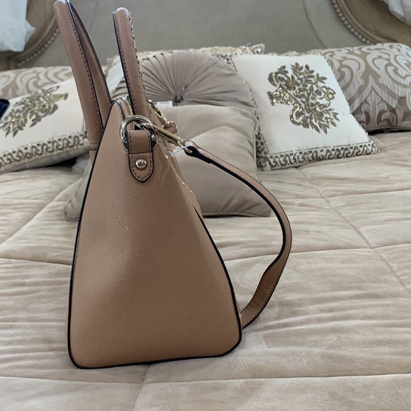 Guess Cream Beige Satchel Purse Handbag with Top Handles Studded Outline - Picture 9 of 15